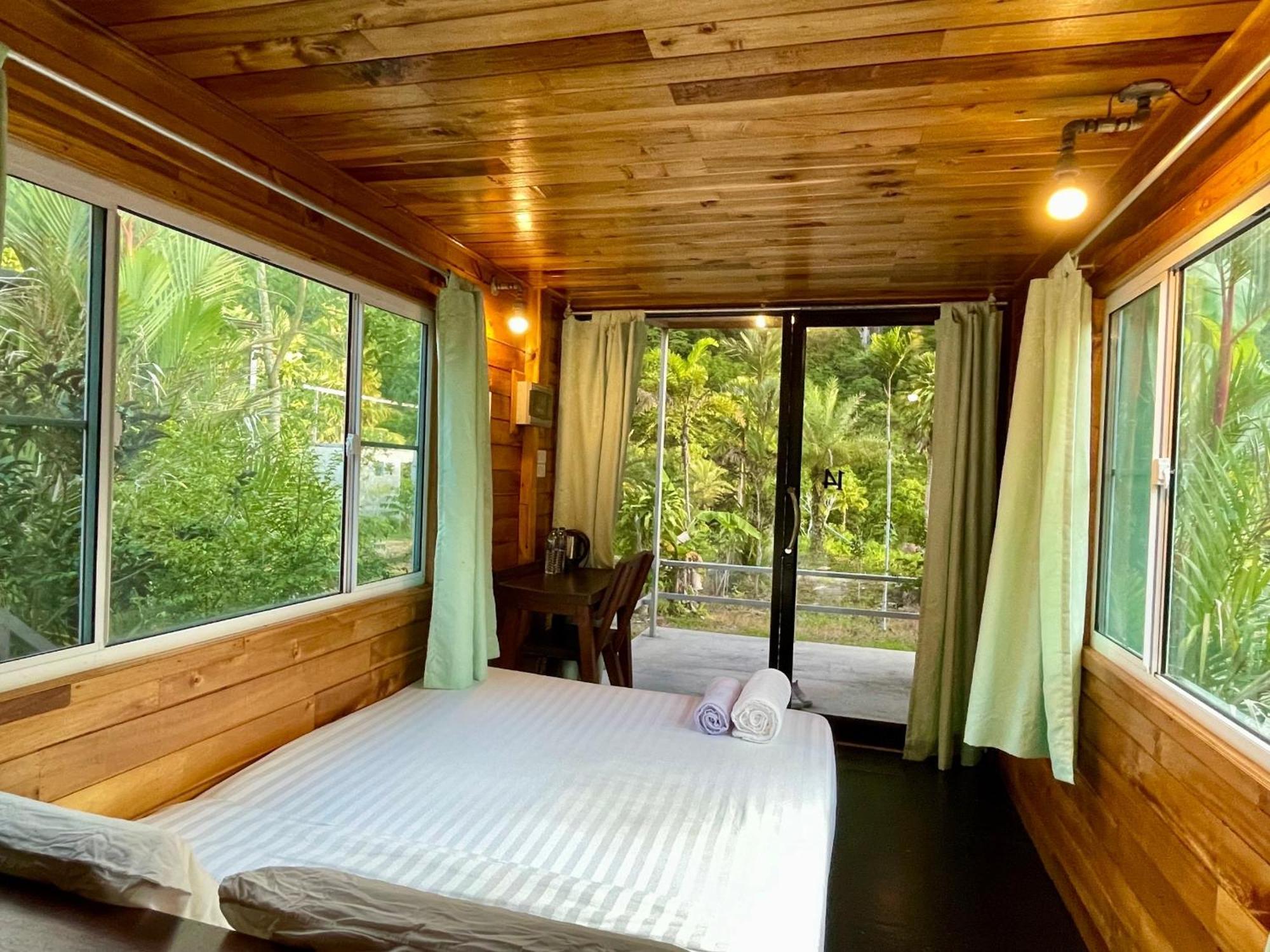 The Camper Lodge Khao Sok Ban Bang Bon Εξωτερικό φωτογραφία