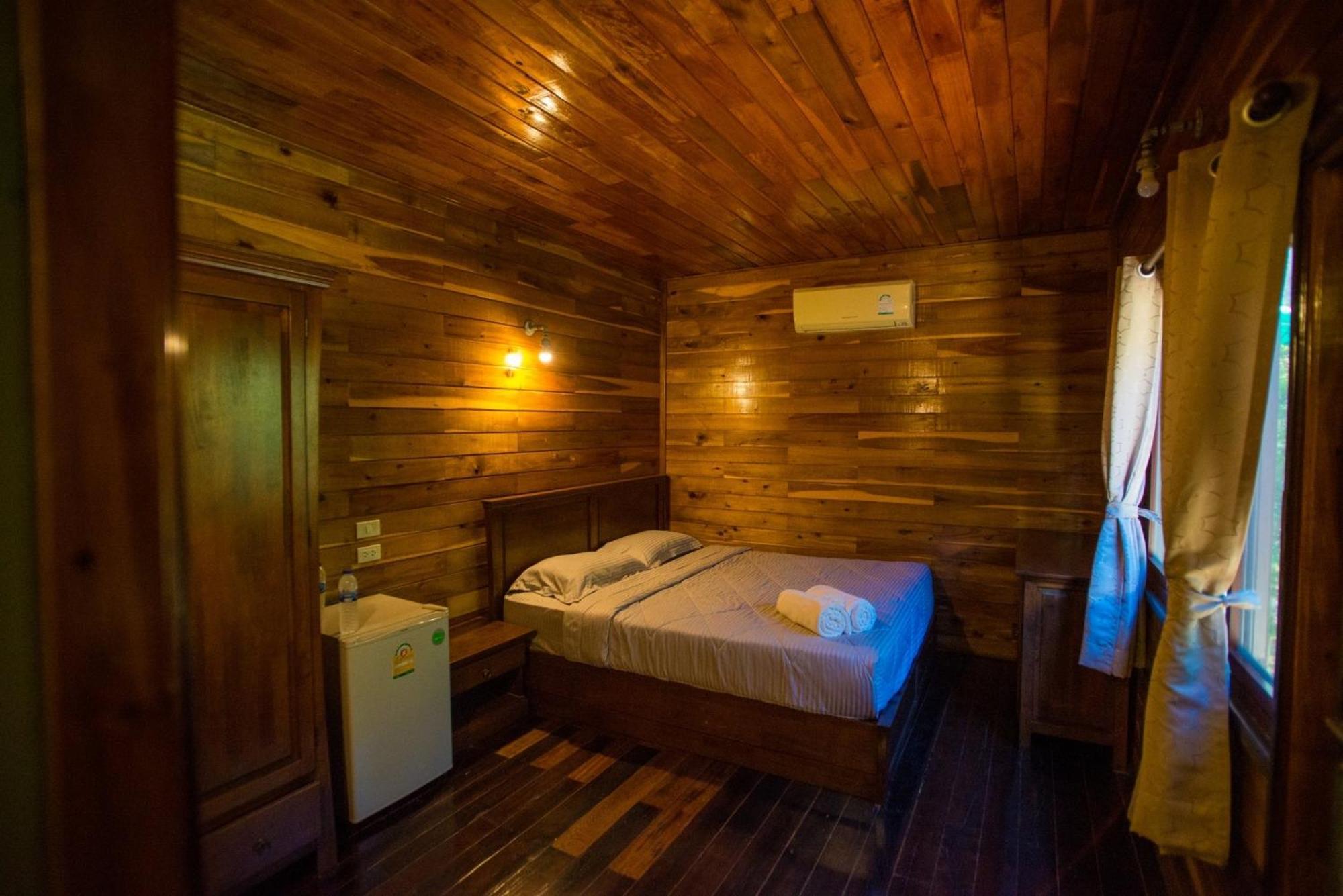 The Camper Lodge Khao Sok Ban Bang Bon Εξωτερικό φωτογραφία