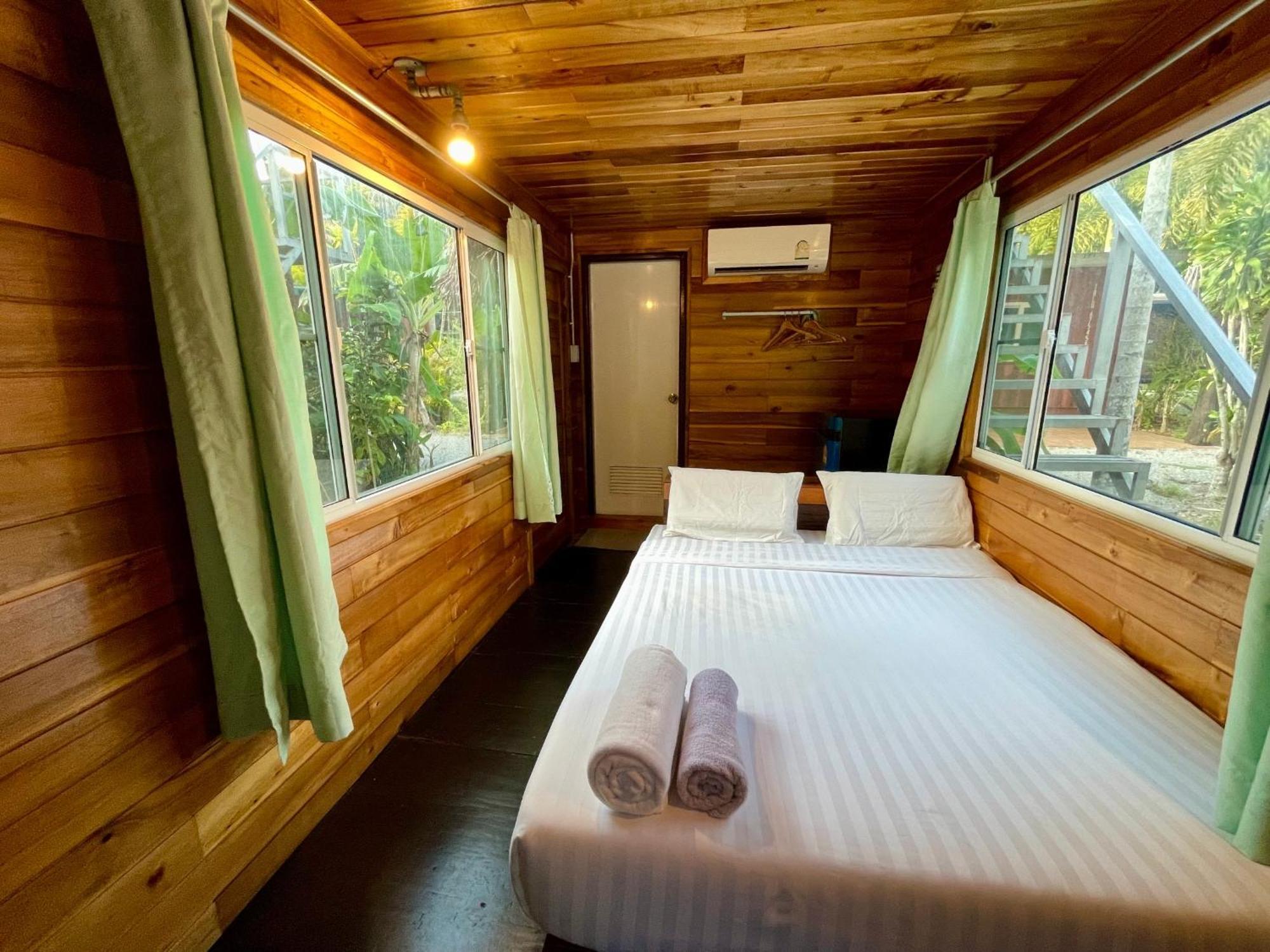 The Camper Lodge Khao Sok Ban Bang Bon Εξωτερικό φωτογραφία