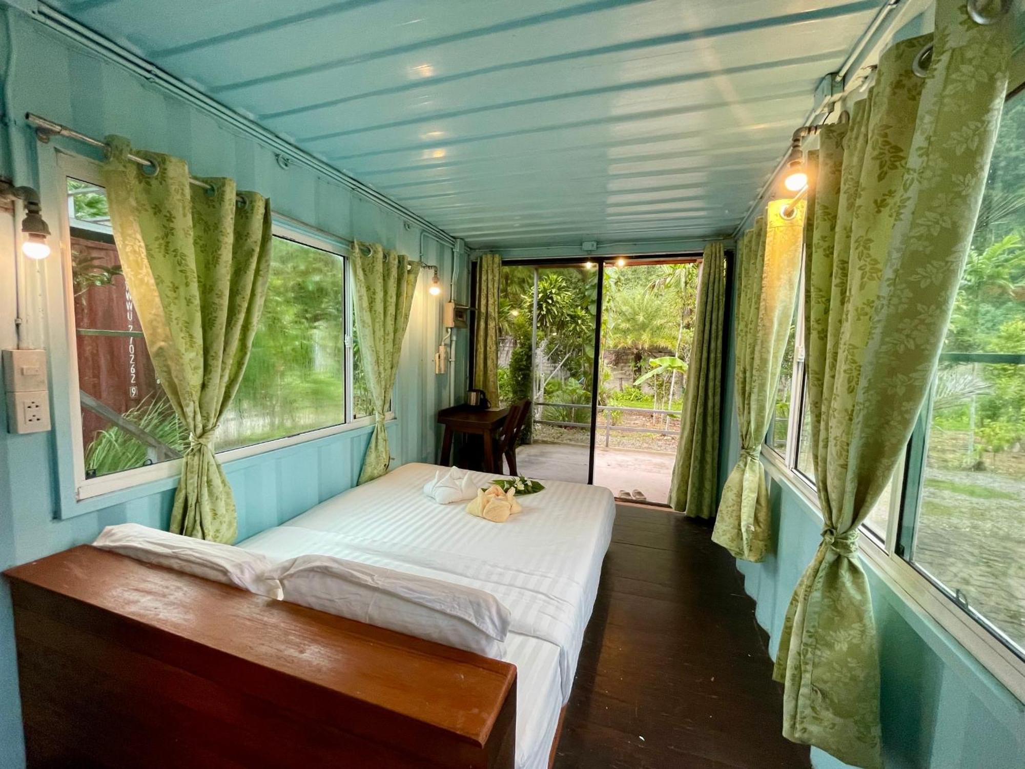The Camper Lodge Khao Sok Ban Bang Bon Εξωτερικό φωτογραφία
